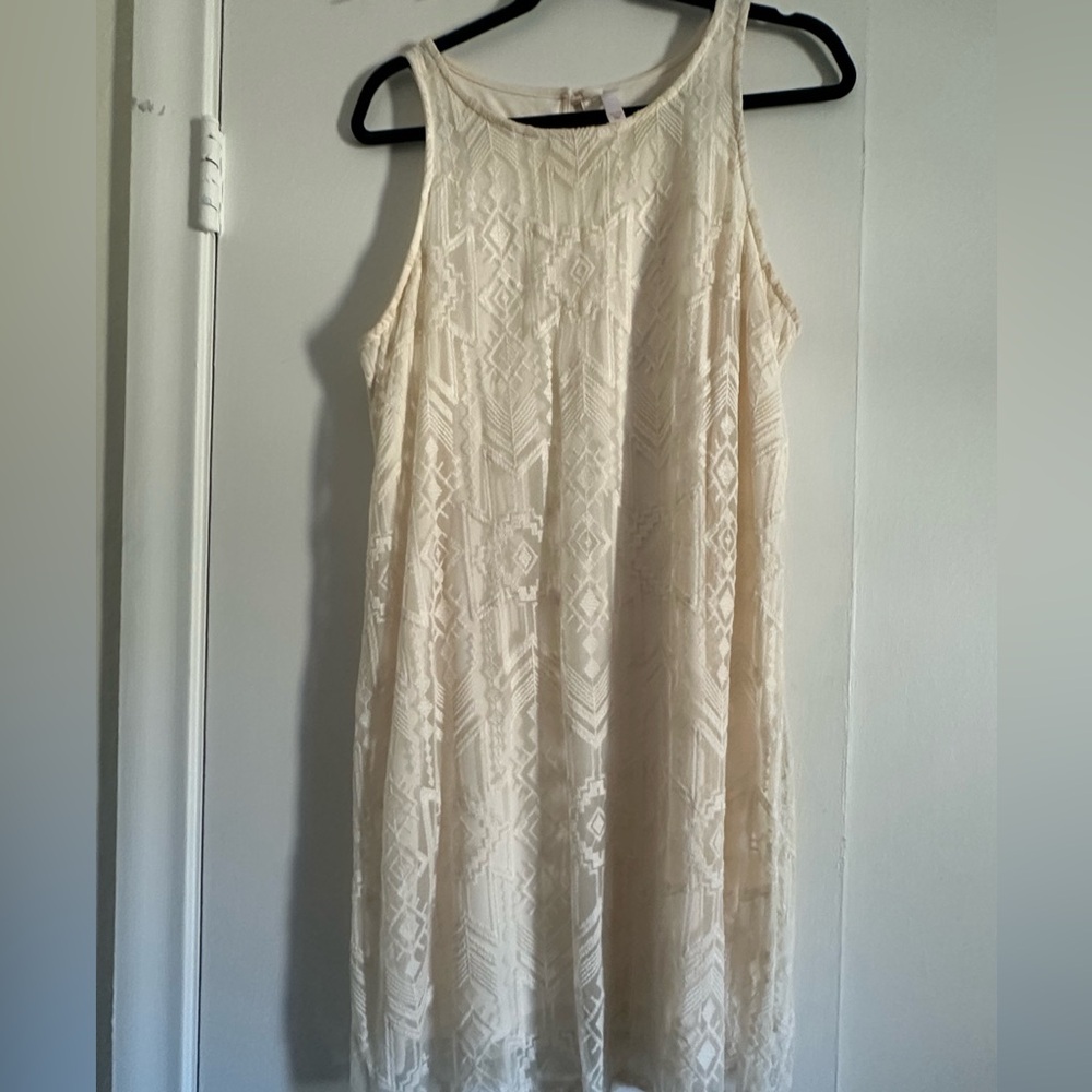 Xhilaration Cream Lace Midi Shift Dress